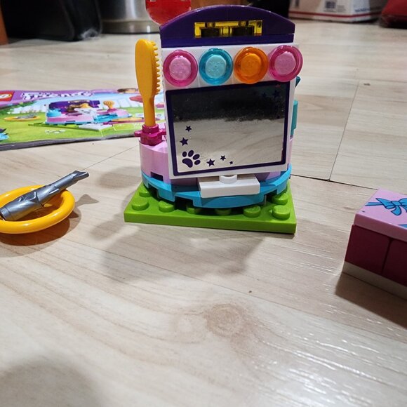 LEGO® Friends 41114 Party Styling Cat Birthday 100% Complete W/Instructions - Picture 3 of 3